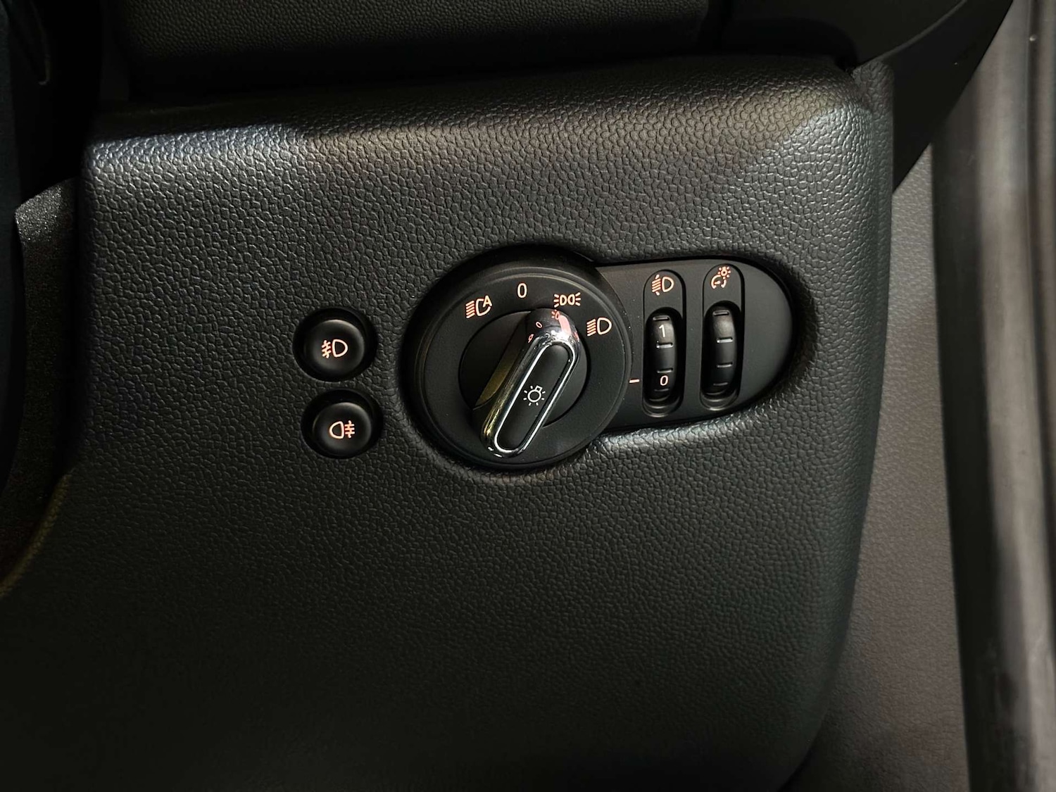 Used MINI Hatch 2019 for sale - 76830184: Photo 31