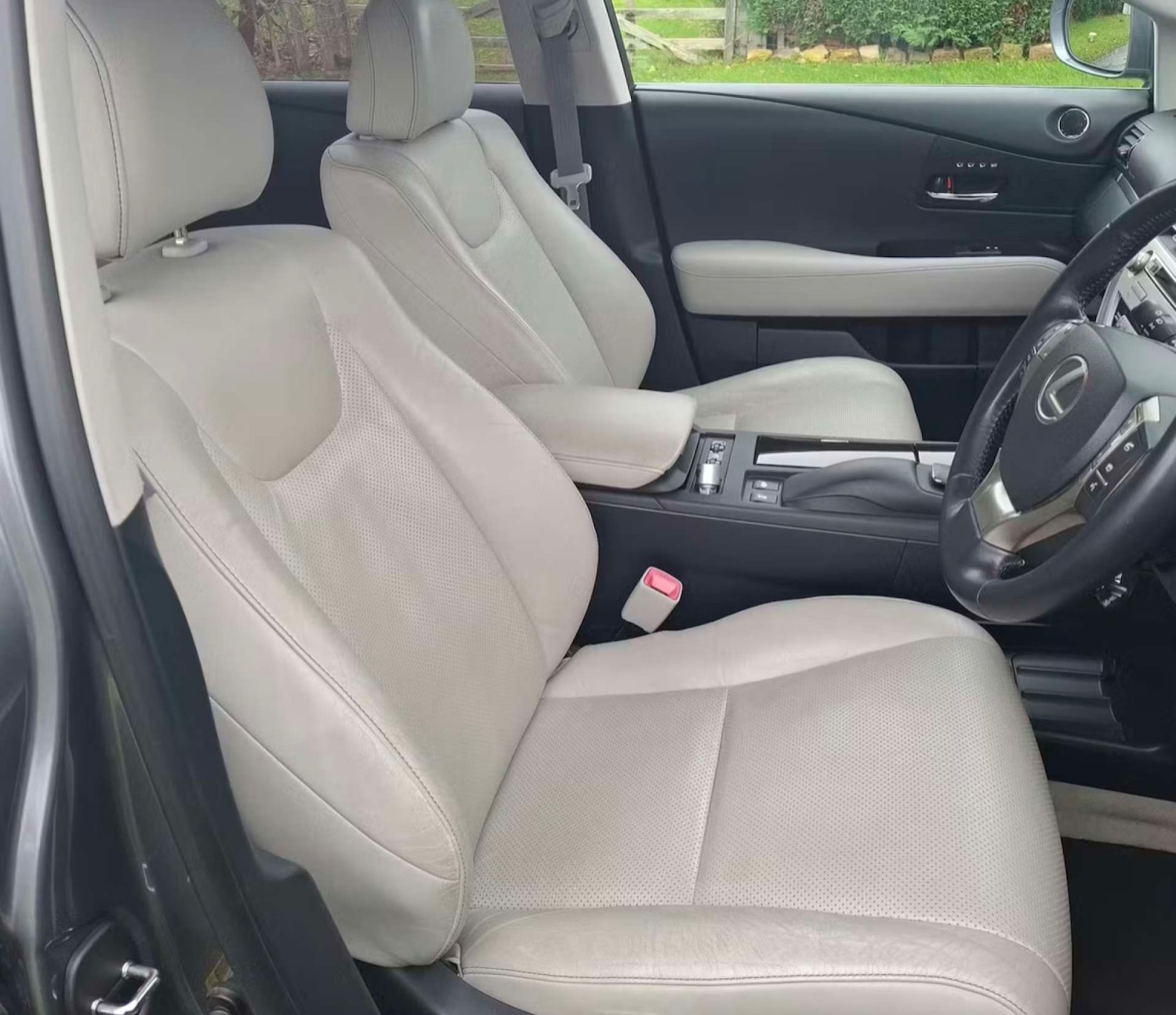 Used Lexus RX 2013 for sale - 76923110: Photo 3