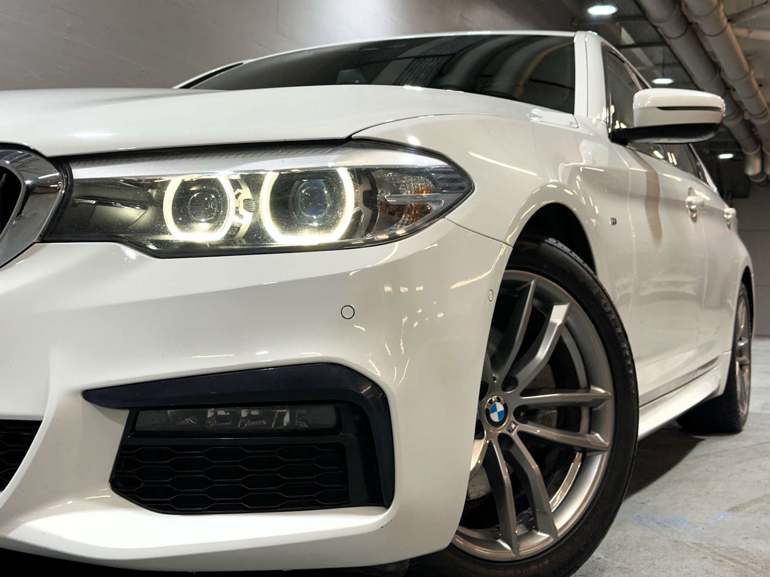 Used BMW 5 Series 2019 for sale - 76830205: Photo 44