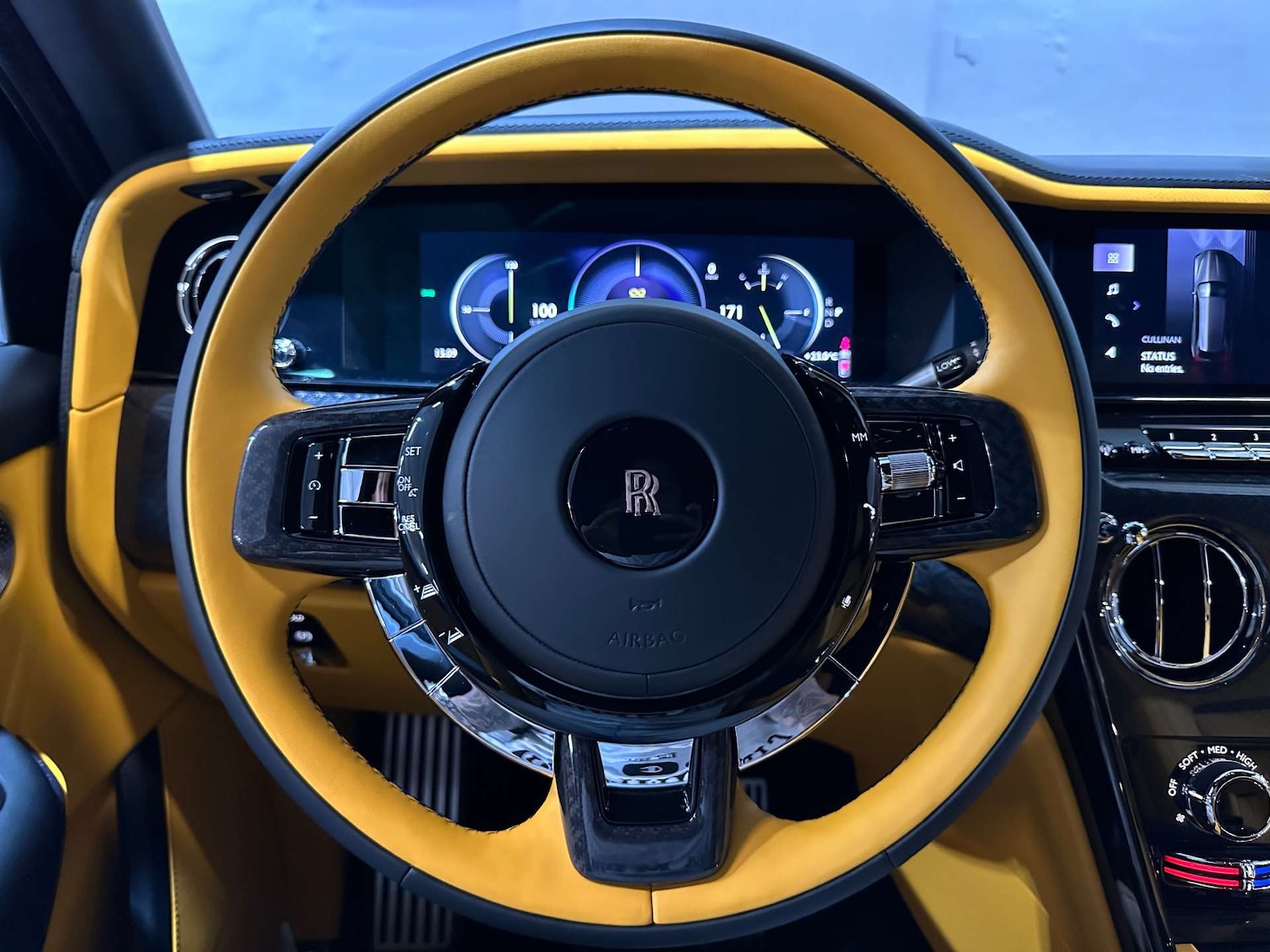 Used Rolls-Royce Cullinan Series II 2025 for sale - 76830035: Photo 23