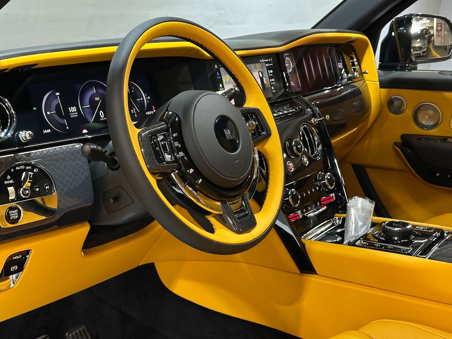 Used Rolls-Royce Cullinan Series II 2025 for sale - 76830035: Photo 37