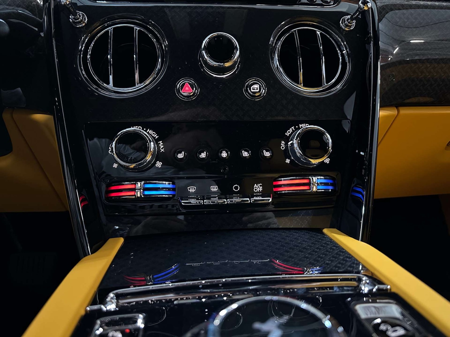 Used Rolls-Royce Cullinan Series II 2025 for sale - 76830035: Photo 41