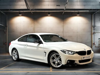 Used BMW 4 Series 2017 for sale - 76830196: Photo