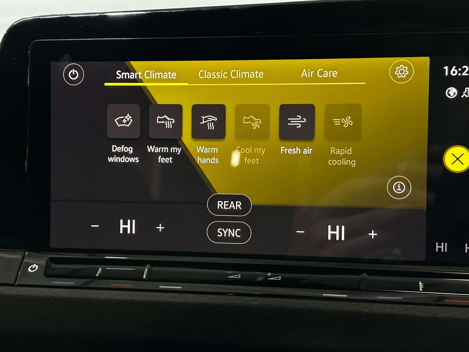 Used Volkswagen Golf 2022 for sale - 77490213: Photo 28