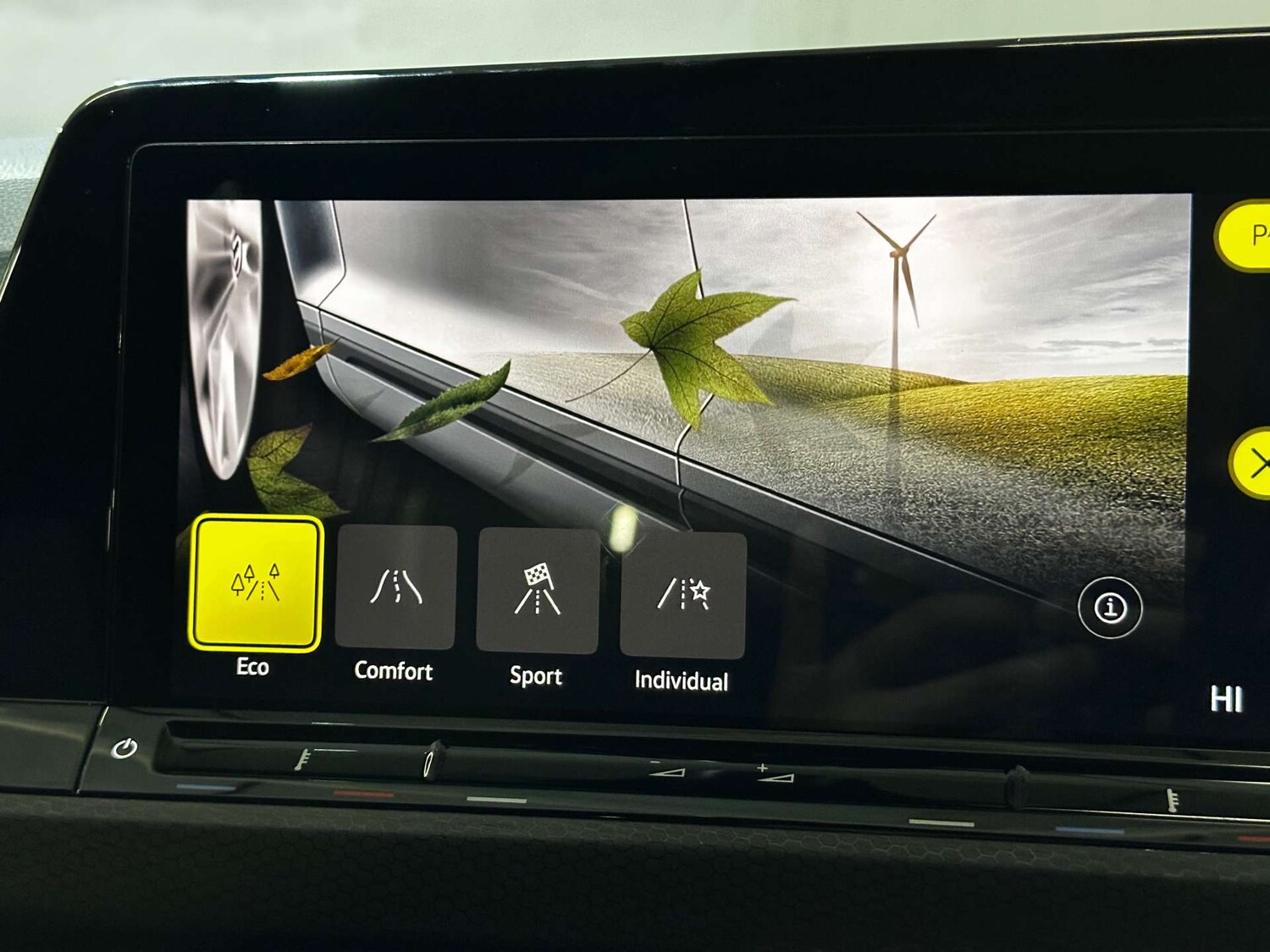 Used Volkswagen Golf 2022 for sale - 77490213: Photo 31