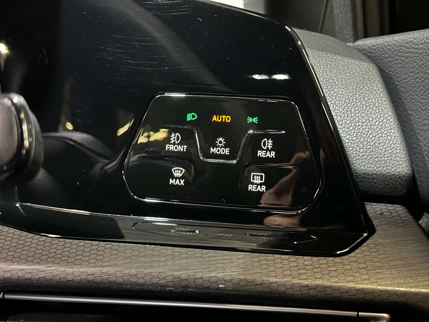 Used Volkswagen Golf 2022 for sale - 77490213: Photo 41