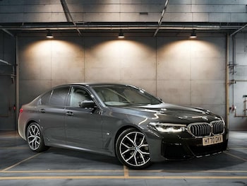 Used BMW 5 Series 2021 for sale - 77195852: Photo