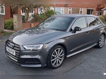 Used Audi A3 2019 for sale - 76830200: Photo