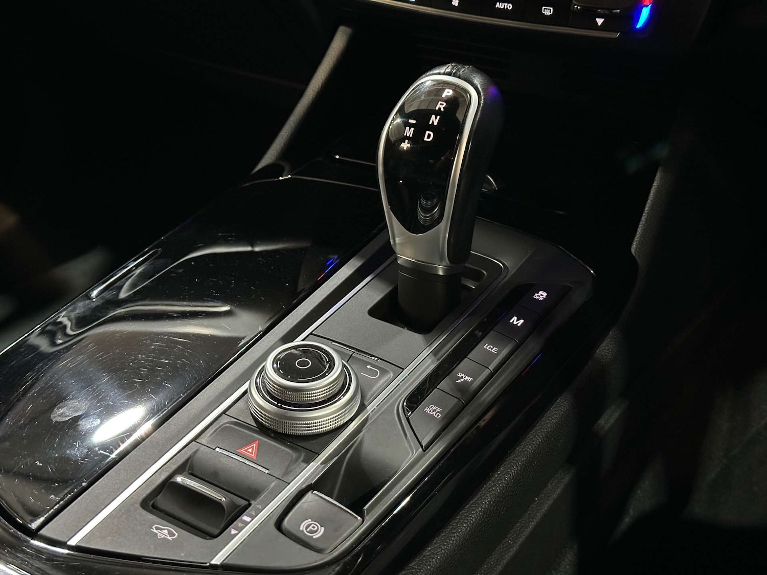 Used Maserati Levante 2017 for sale - 76830014: Photo 36