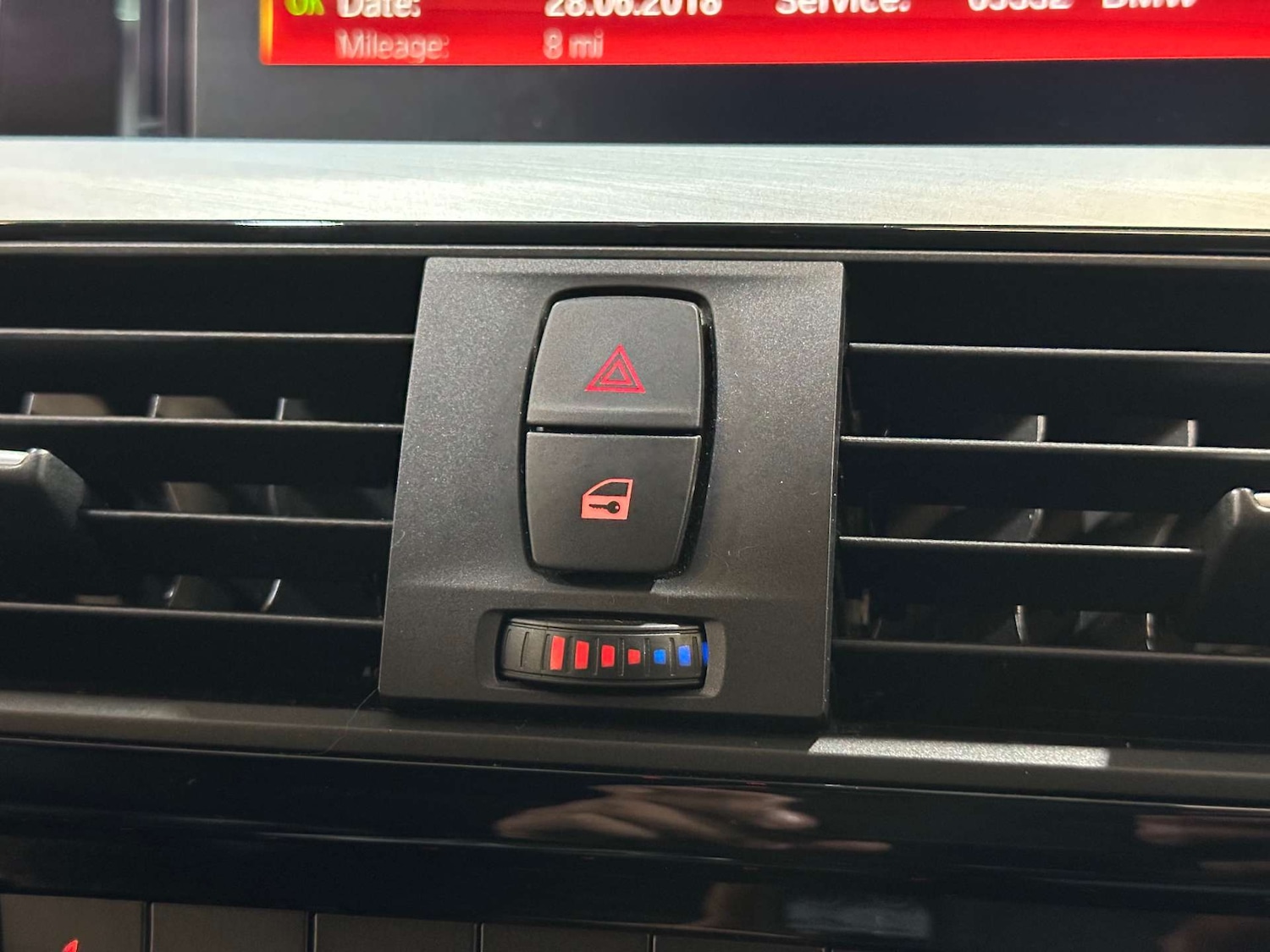 Used BMW 4 Series 2018 for sale - 77297280: Photo 40