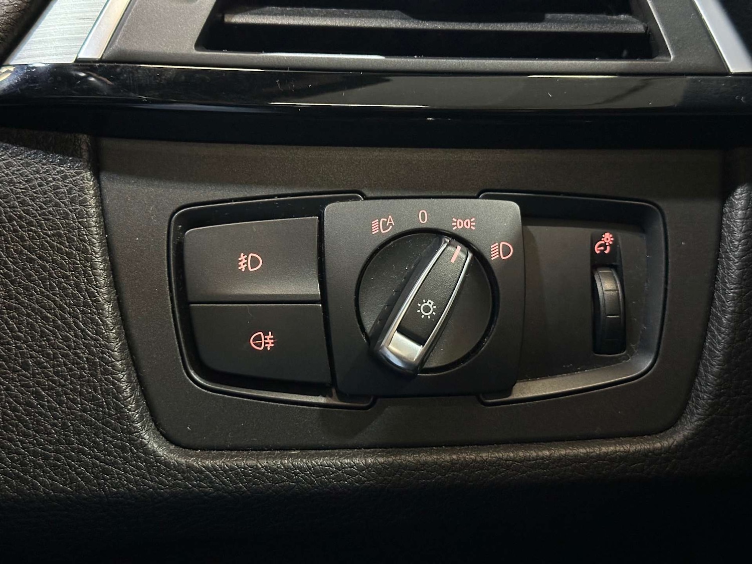 Used BMW 4 Series 2018 for sale - 77297280: Photo 41