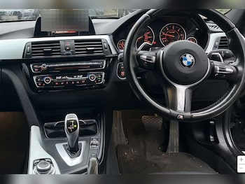 Used BMW 3 Series 2017 for sale - 77618863: Photo