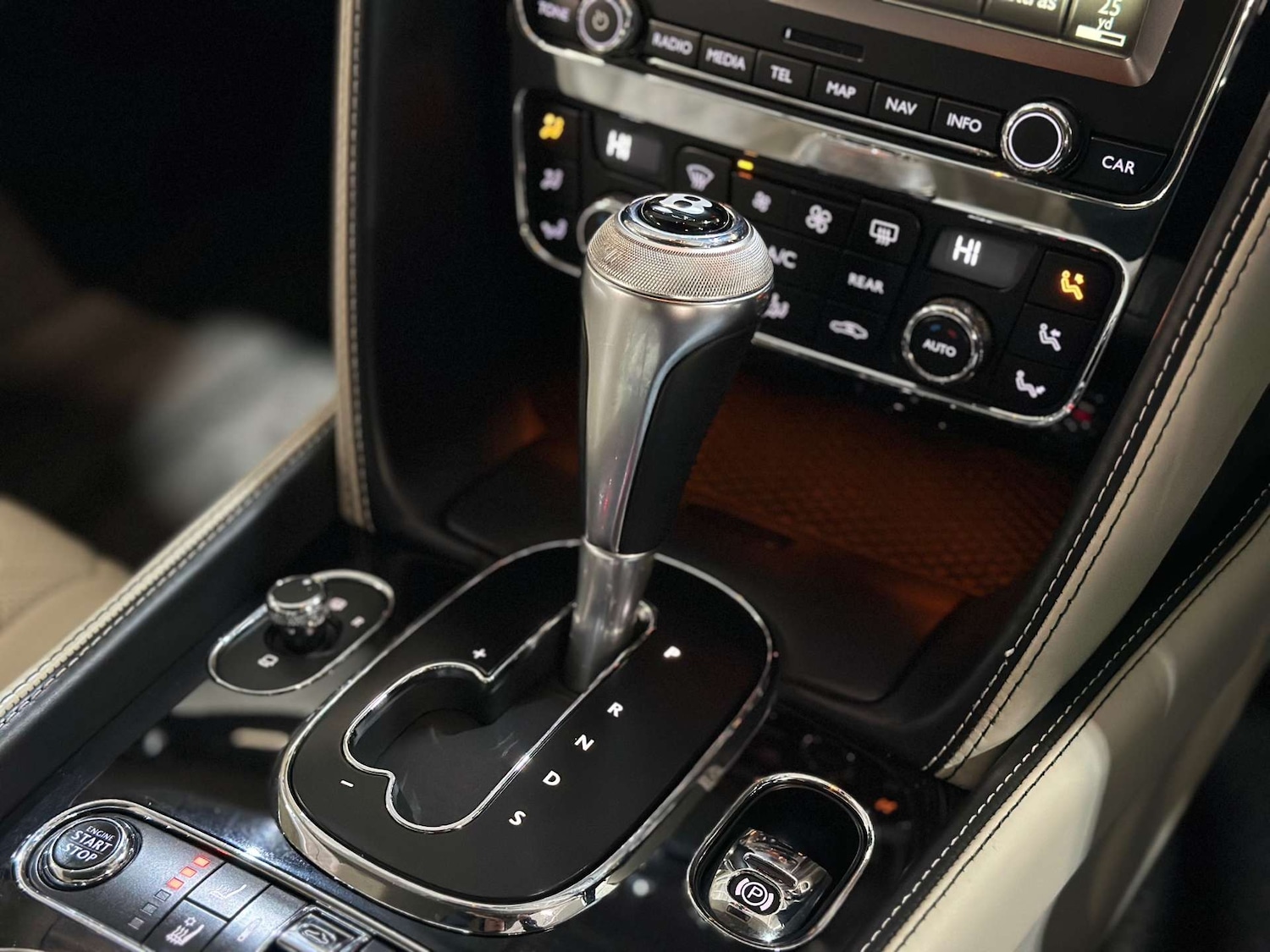 Used Bentley Continental 2018 for sale - 77437463: Photo 38