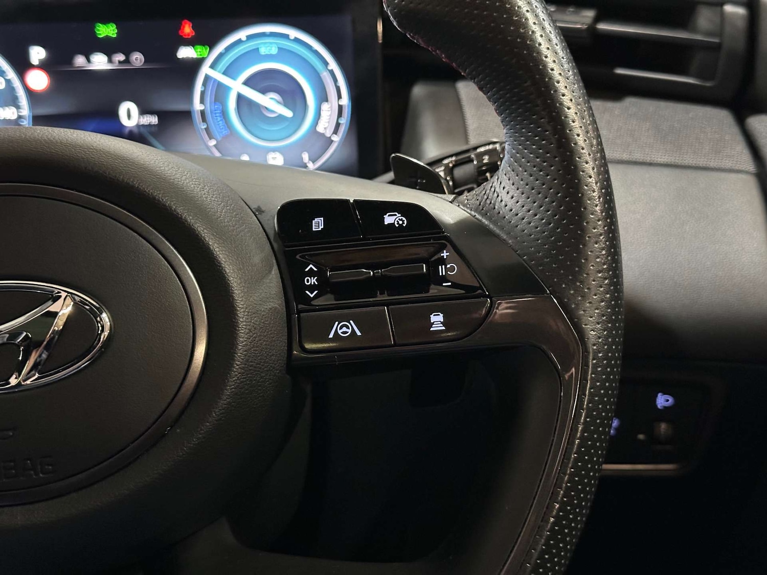 Used Hyundai TUCSON 2022 for sale - 76830041: Photo 27