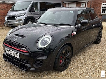 Used MINI Hatch 2020 for sale - 78210445: Photo