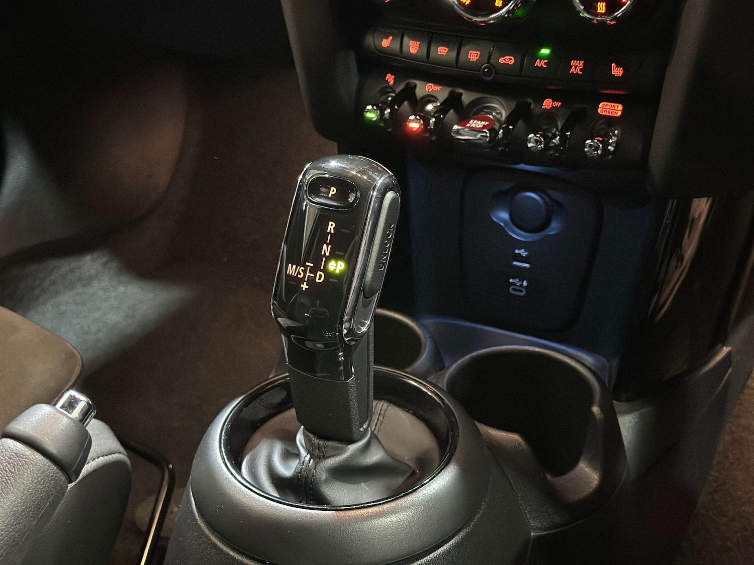 Used MINI Hatch 2021 for sale - 77299413: Photo 30