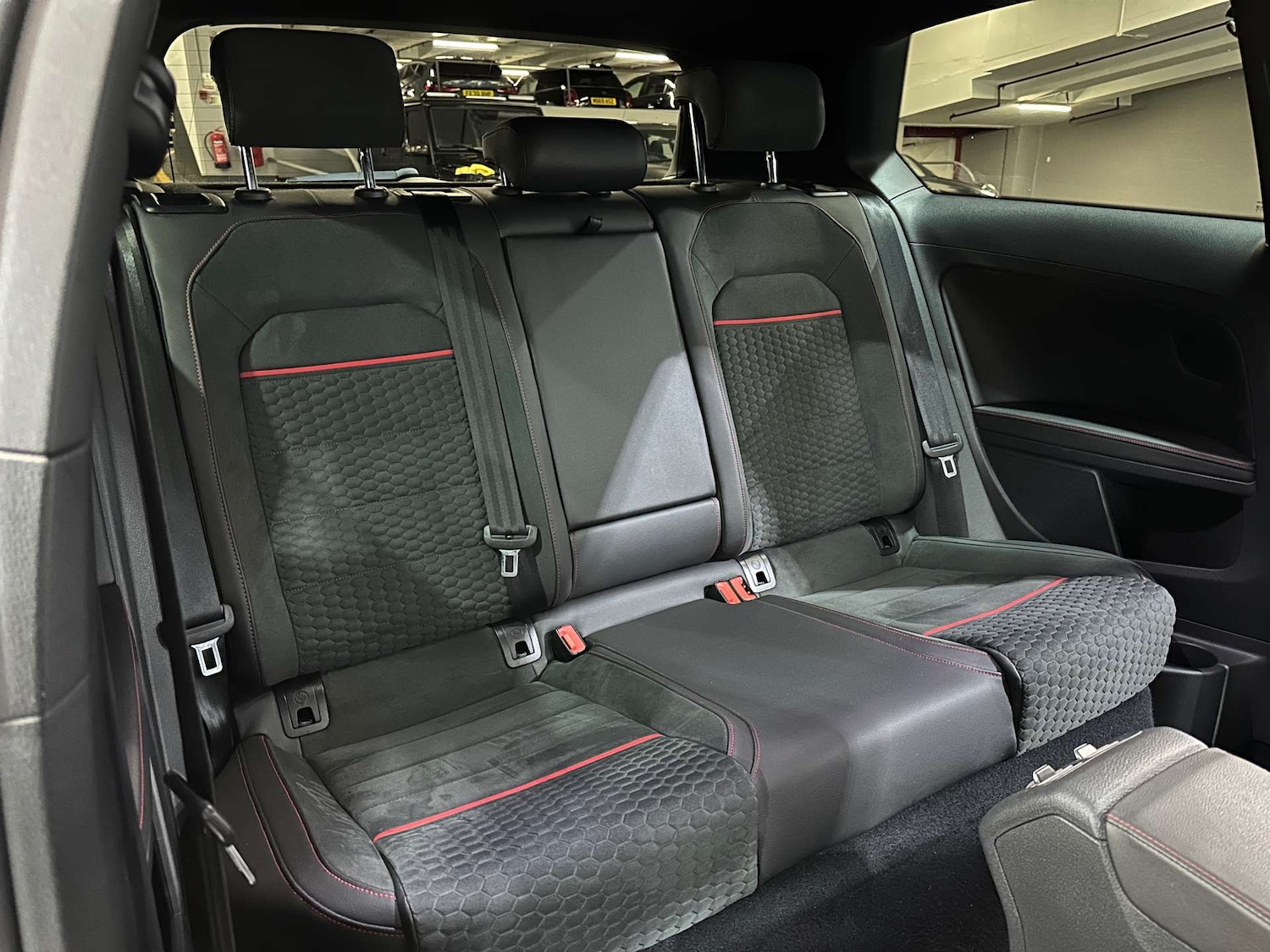 Used Volkswagen Golf 2018 for sale - 76830182: Photo 17