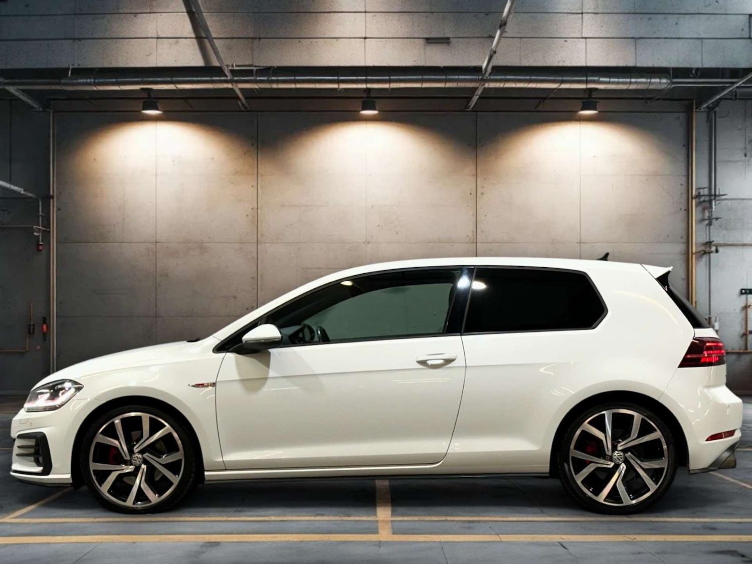 Used Volkswagen Golf 2018 for sale - 76830182: Photo 6