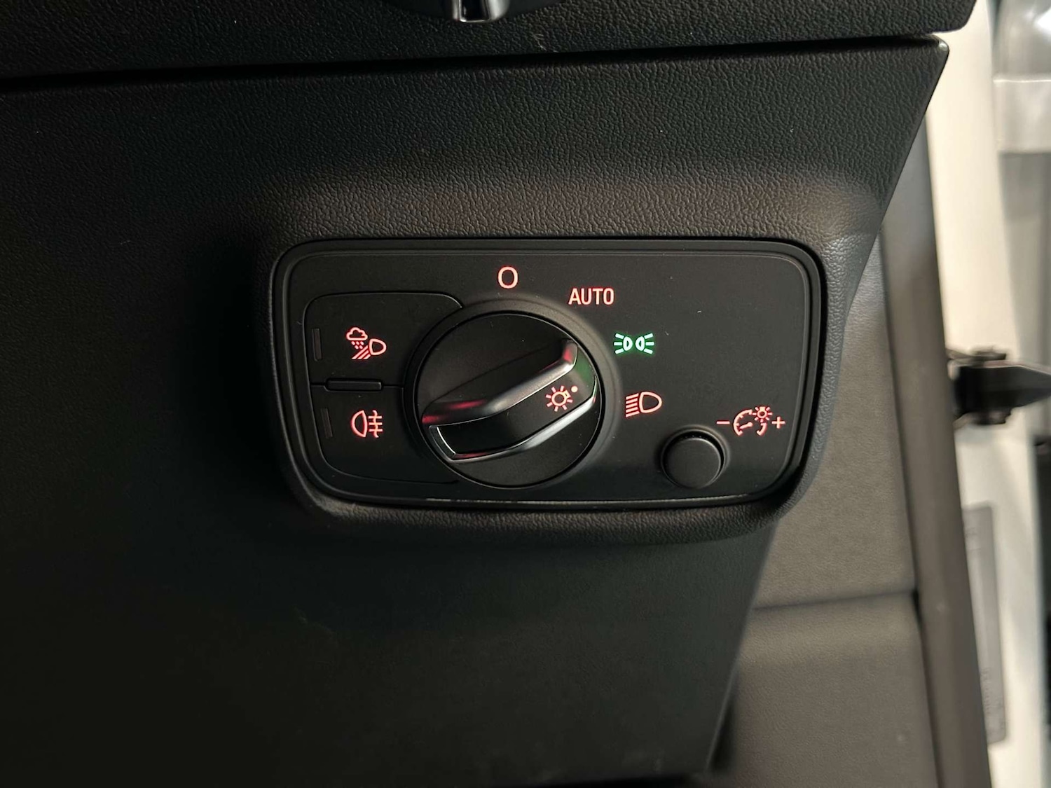 Used Audi TT 2016 for sale - 76830188: Photo 31