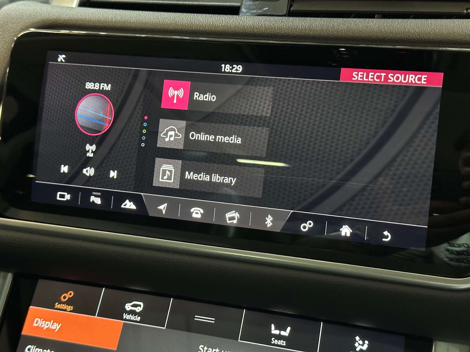 Used Land Rover Range Rover Sport 2018 for sale - 77070814: Photo 25