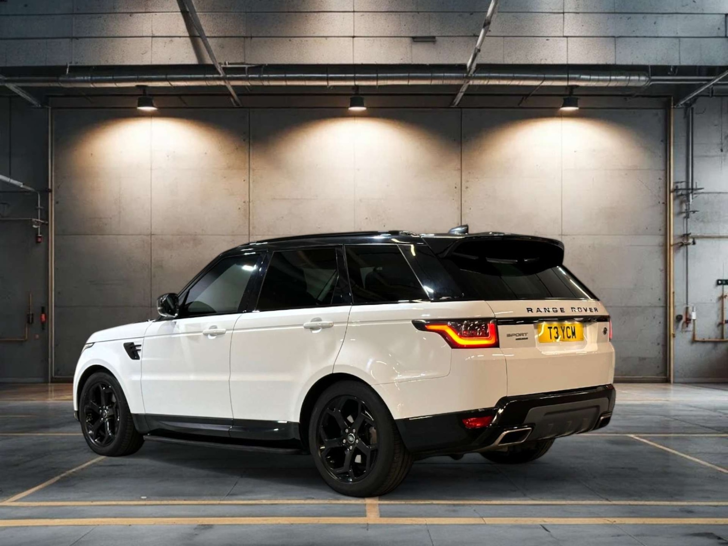 Used Land Rover Range Rover Sport 2018 for sale - 77070814: Photo 3