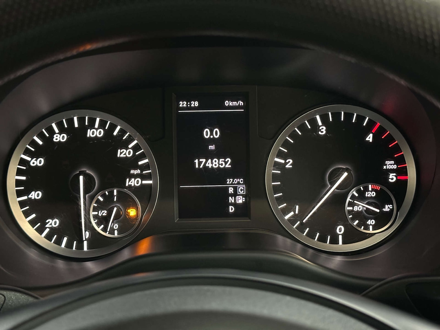 Used Mercedes-Benz Vito 2015 for sale - 76830201: Photo 21