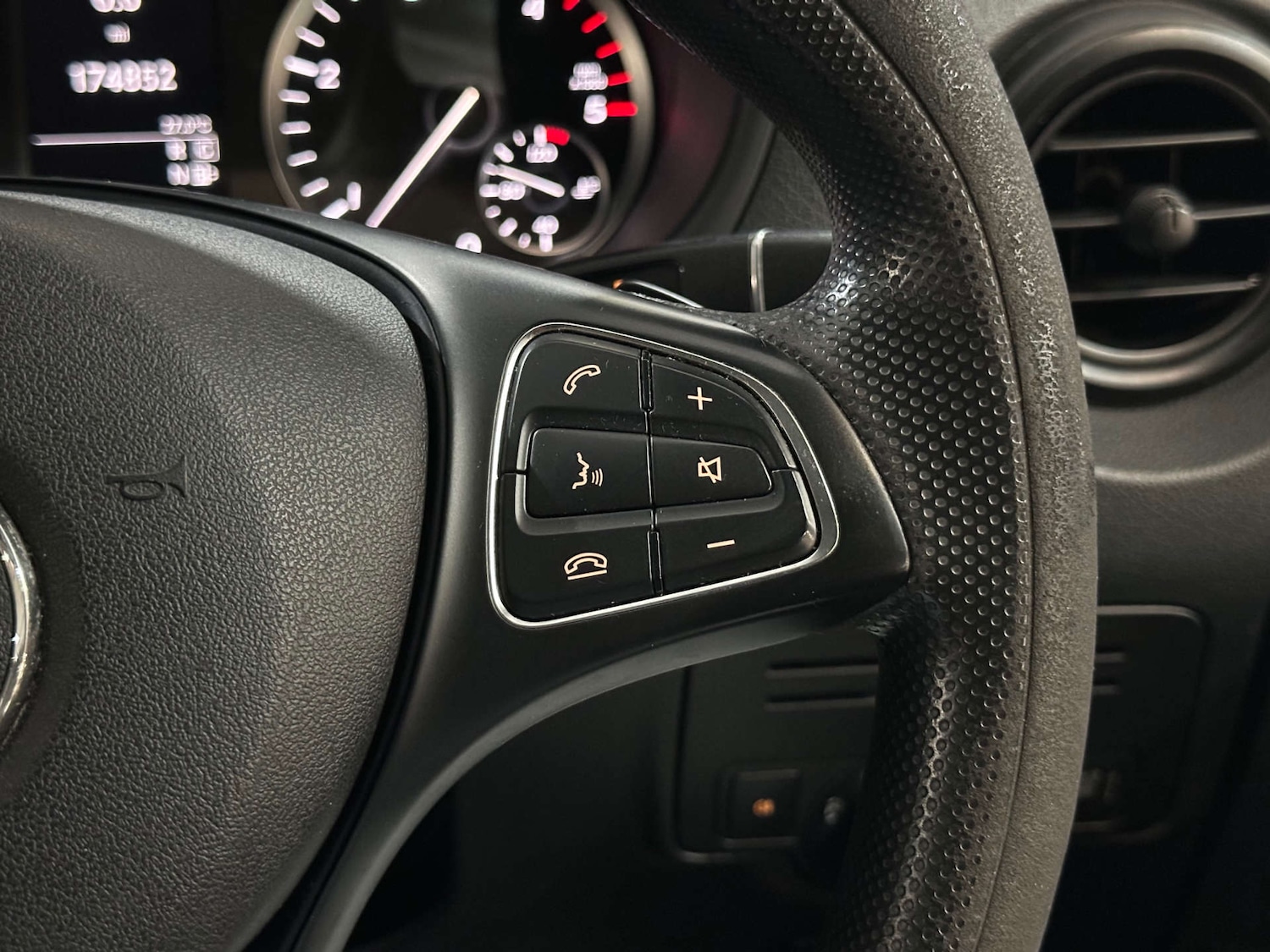 Used Mercedes-Benz Vito 2015 for sale - 76830201: Photo 30