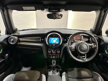 Used MINI Convertible 2020 for sale - 76830051: Photo