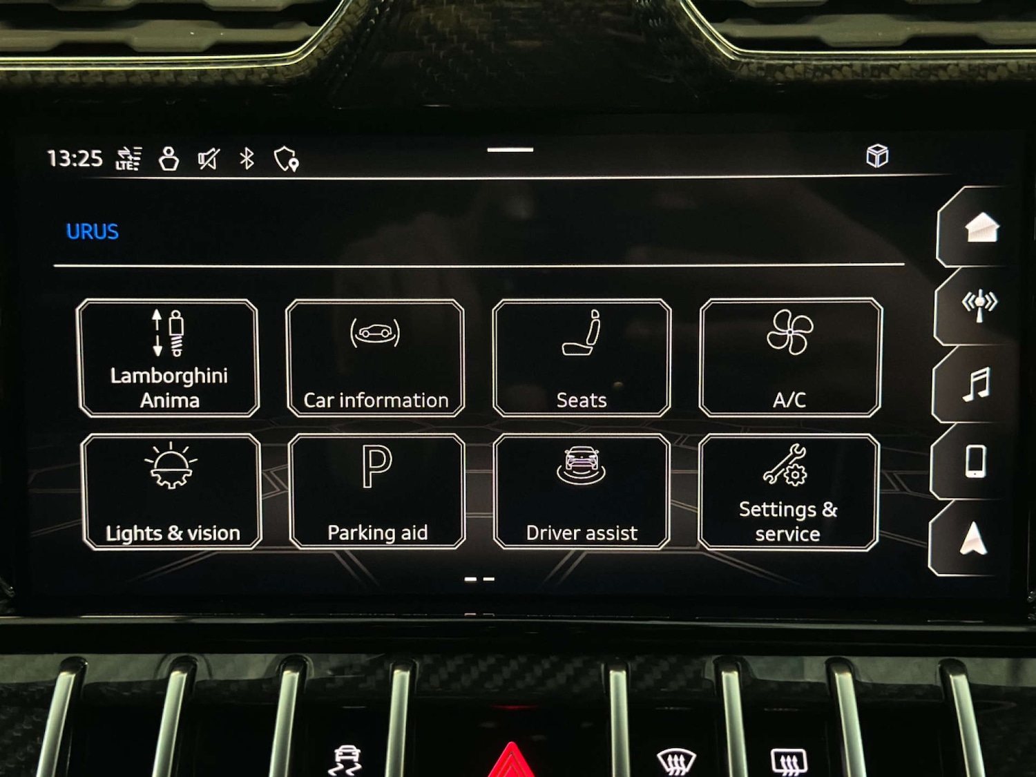 Used Lamborghini Urus 2021 for sale - 77477842: Photo 21