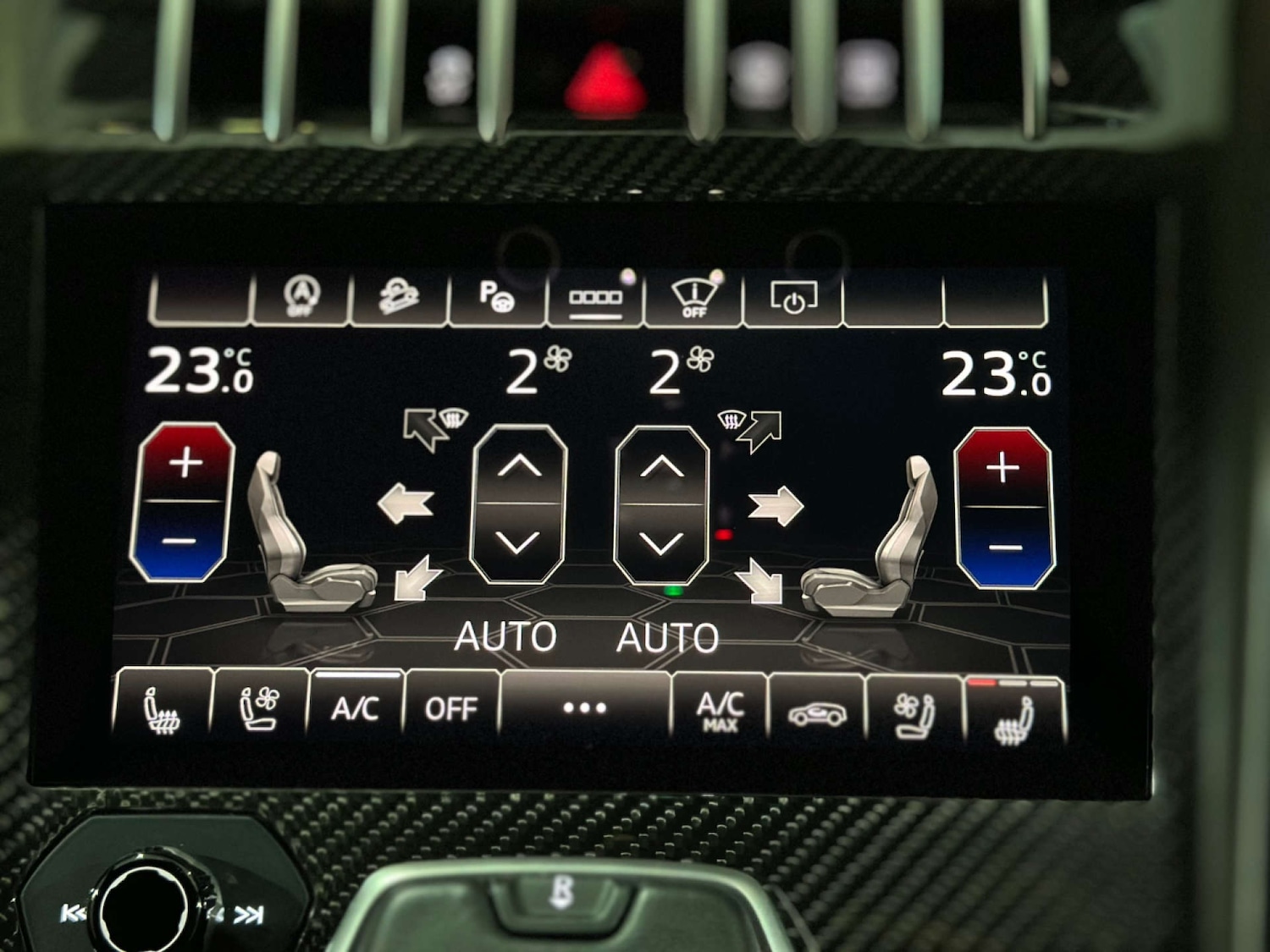 Used Lamborghini Urus 2021 for sale - 77477842: Photo 22