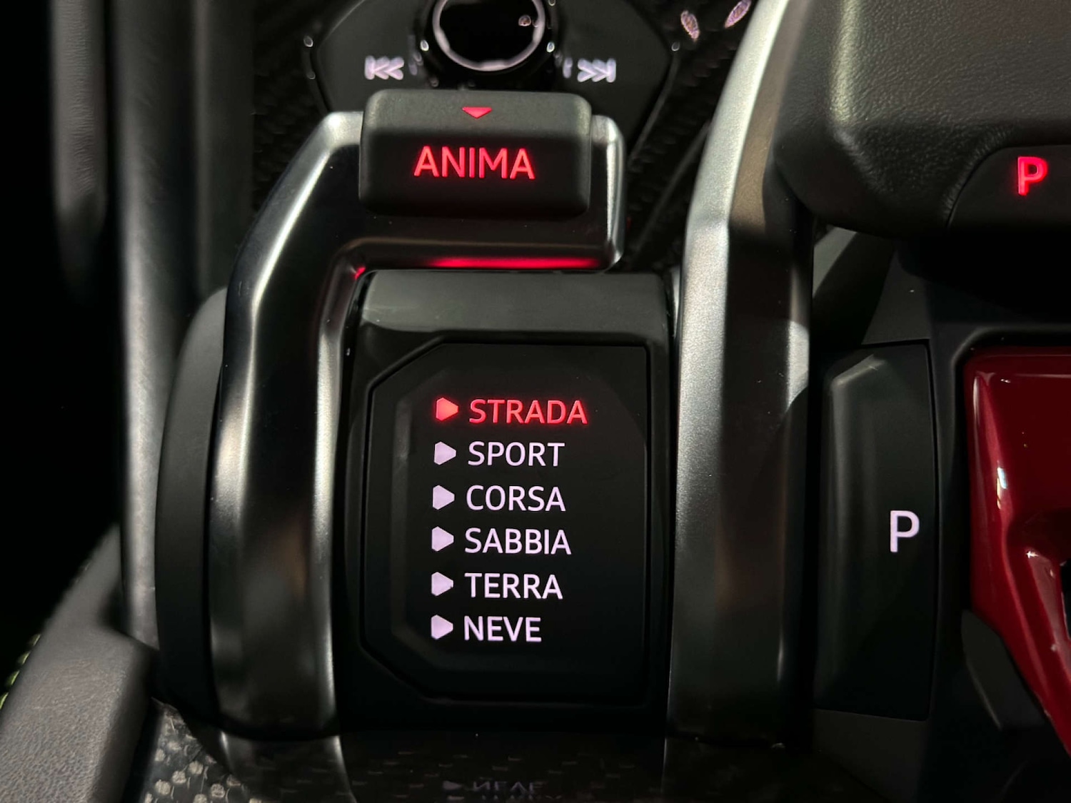 Used Lamborghini Urus 2021 for sale - 77477842: Photo 31