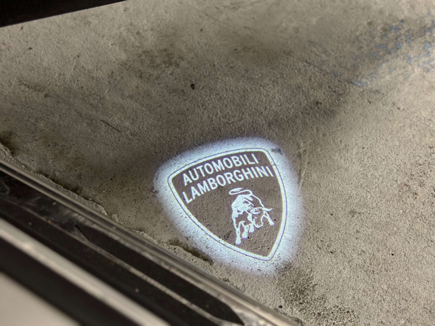 Used Lamborghini Urus 2021 for sale - 77477842: Photo 43