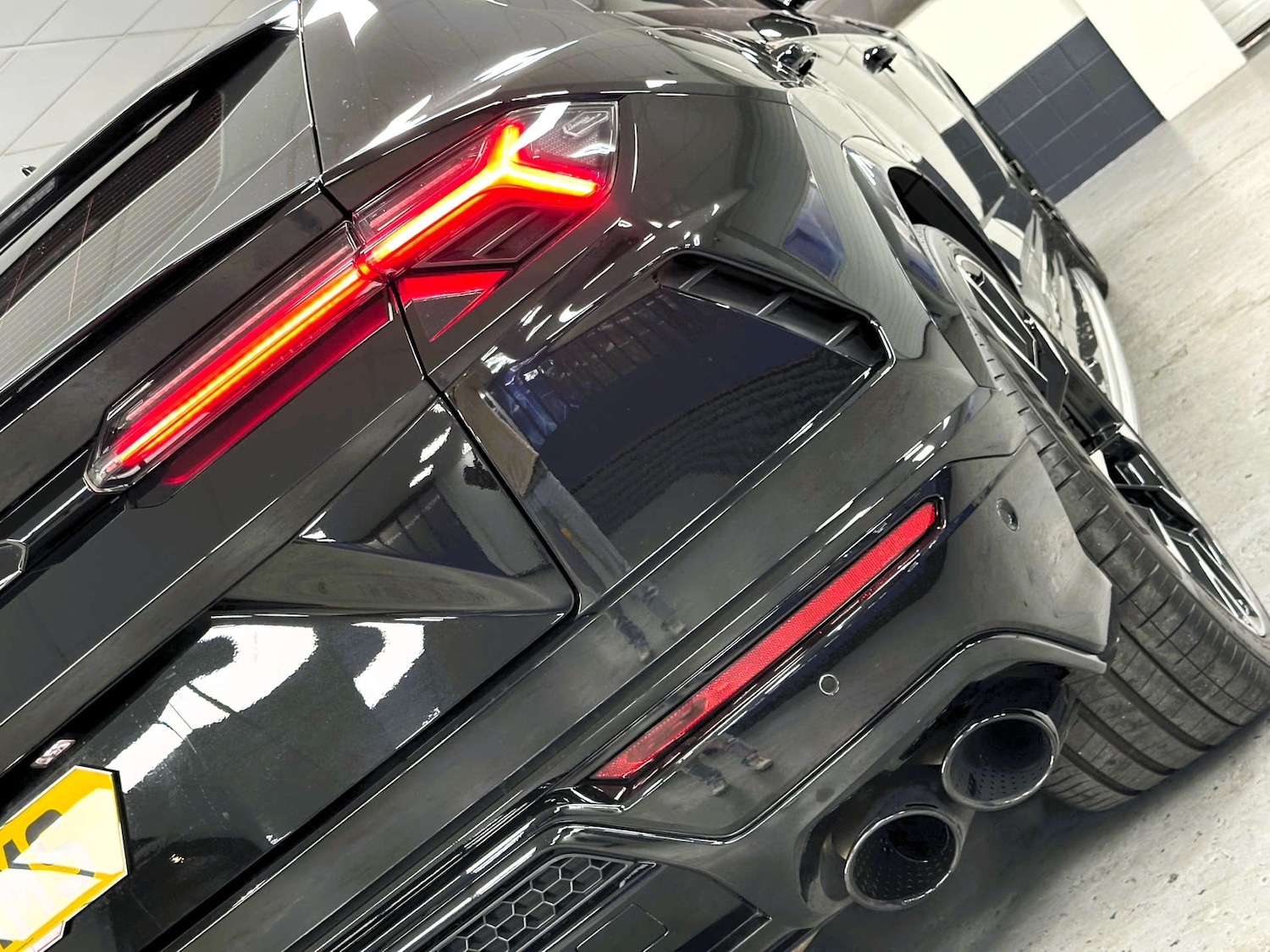 Used Lamborghini Urus 2021 for sale - 77477842: Photo 51