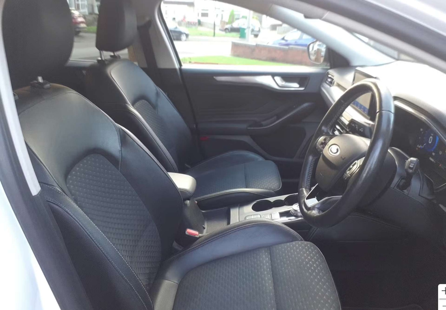 Used Ford Focus 2021 for sale - 77022537: Photo 3