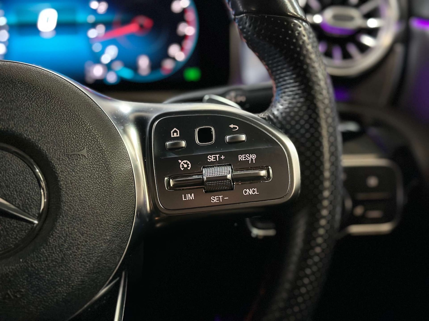 Used Mercedes-Benz A-Class 2020 for sale - 77105787: Photo 30