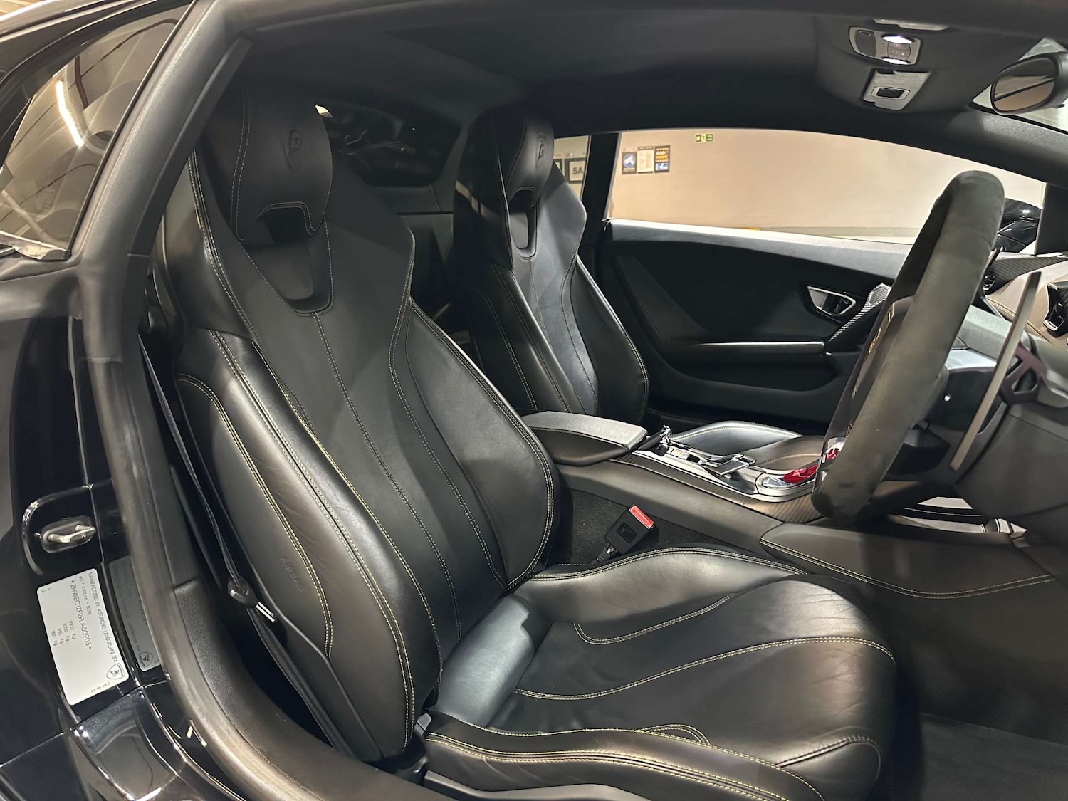 Used Lamborghini Huracan 2014 for sale - 76830179: Photo 13