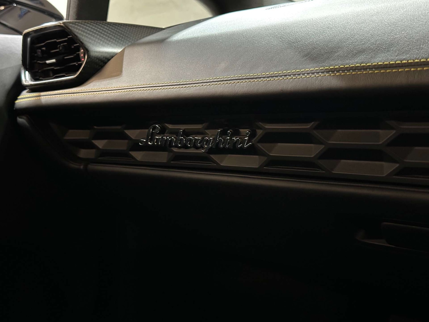 Used Lamborghini Huracan 2014 for sale - 76830179: Photo 26