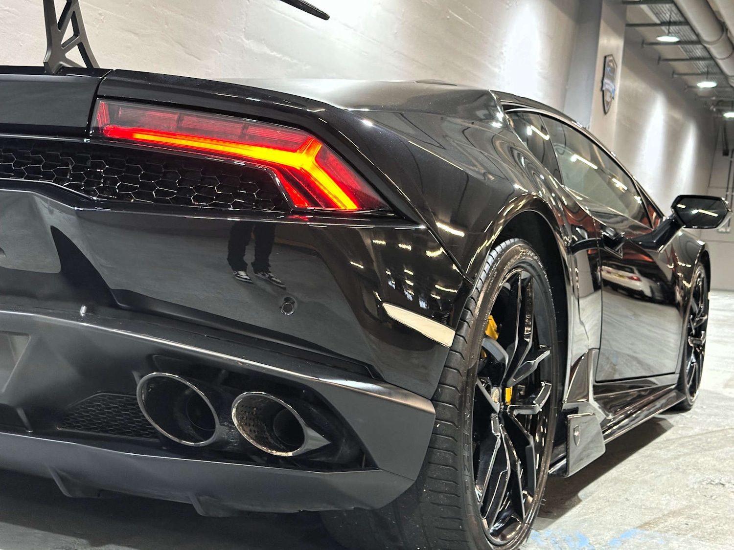 Used Lamborghini Huracan 2014 for sale - 76830179: Photo 30