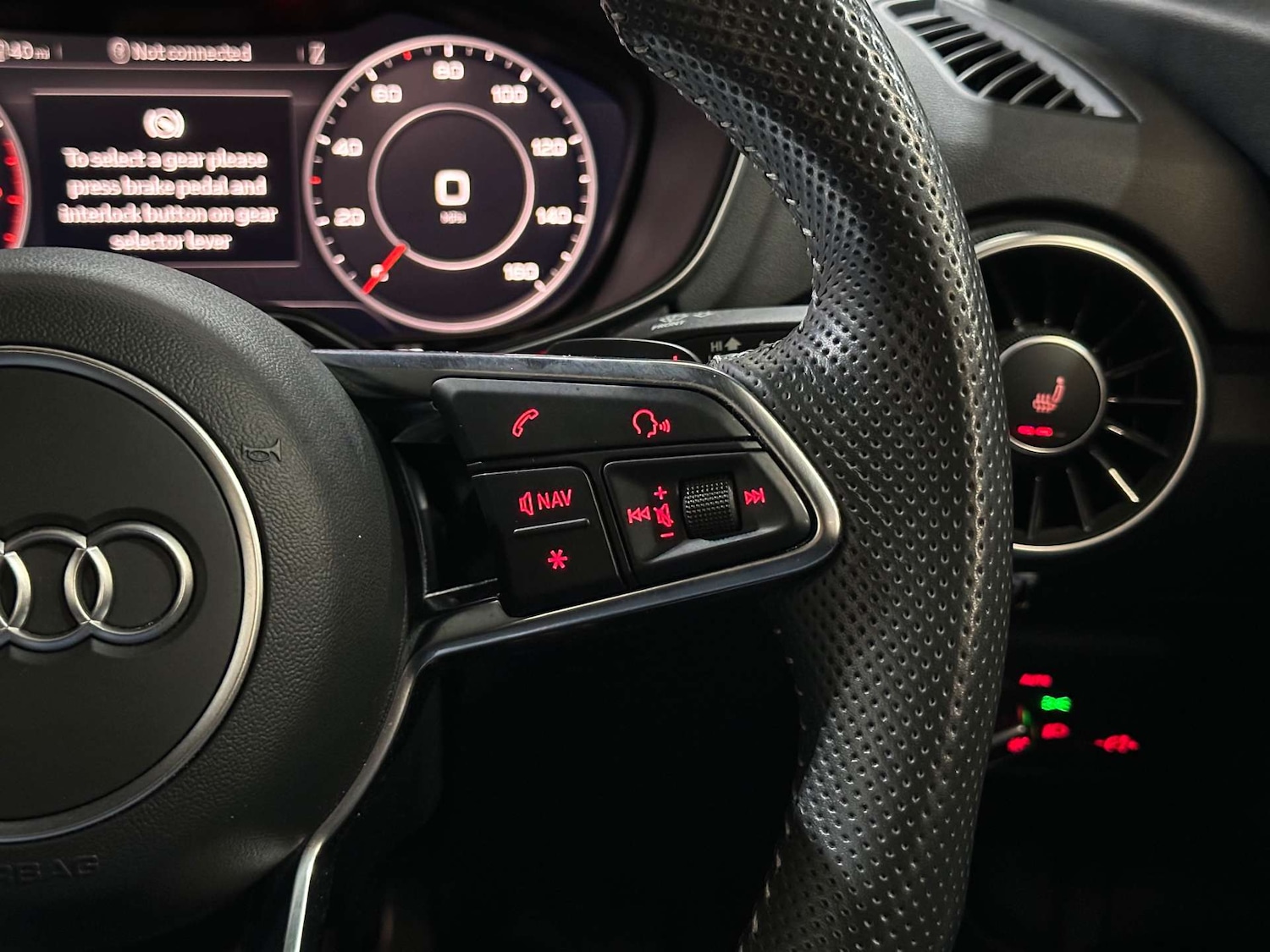 Used Audi TT 2019 for sale - 77069423: Photo 26