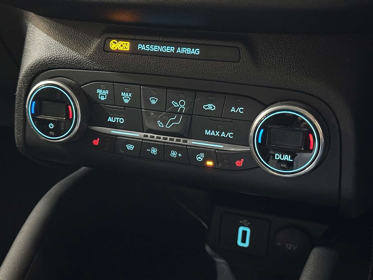 Used Ford Focus 2019 for sale - 76859416: Photo 29