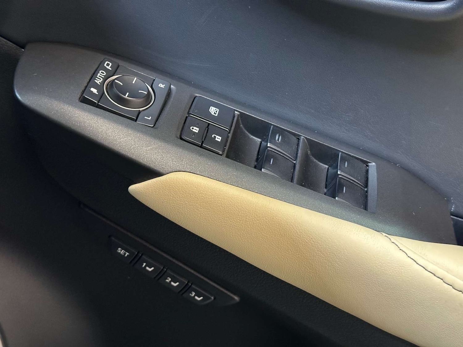 Used Lexus NX 2015 for sale - 76829982: Photo 42