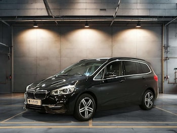 Used BMW 2 Series 2021 for sale - 77047457: Photo