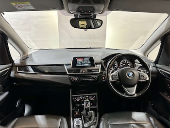 Used BMW 2 Series 2021 for sale - 77047457: Photo