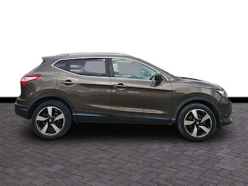Used Nissan Qashqai 2015 for sale - 79089844: Photo