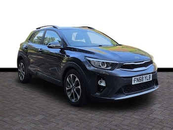 Used Kia Stonic 2018 for sale - 79481689: Photo