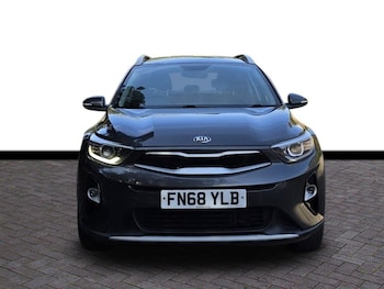 Used Kia Stonic 2018 for sale - 79481689: Photo