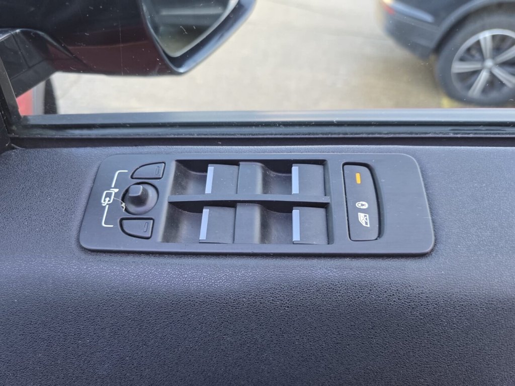 Used Land Rover Discovery Sport 2018 for sale - 78078088: Photo 11