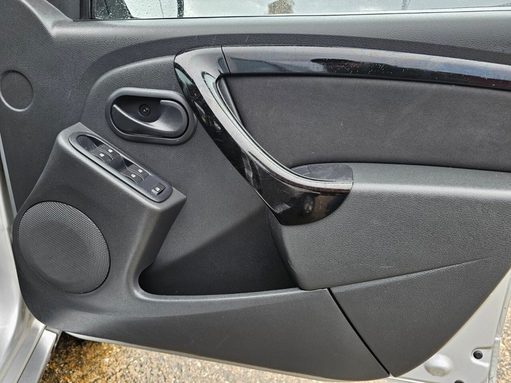 Used Dacia Duster 2013 for sale - 78078103: Photo 11