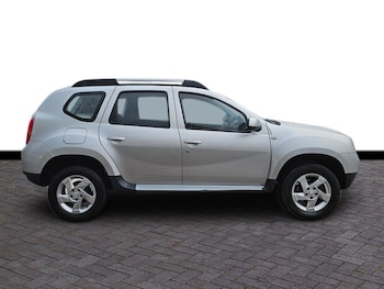Used Dacia Duster 2013 for sale - 78078103: Photo