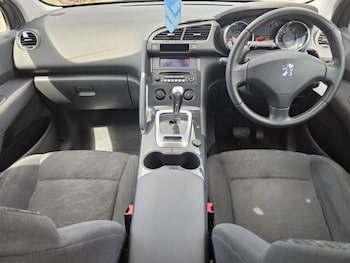Used Peugeot 3008 2013 for sale - 79071995: Photo